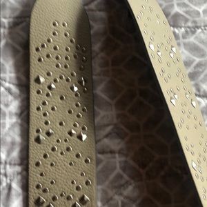 Guitar-Inspired Purse Strap